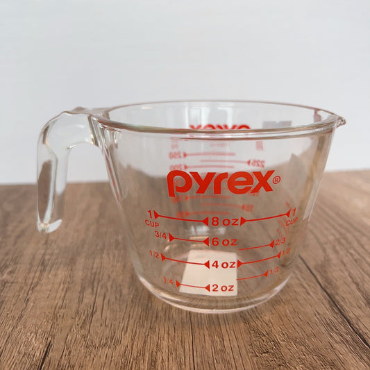 Pyrex玻璃量杯 (250毫升) Pyrex Glass Measuring Cup (250ml)