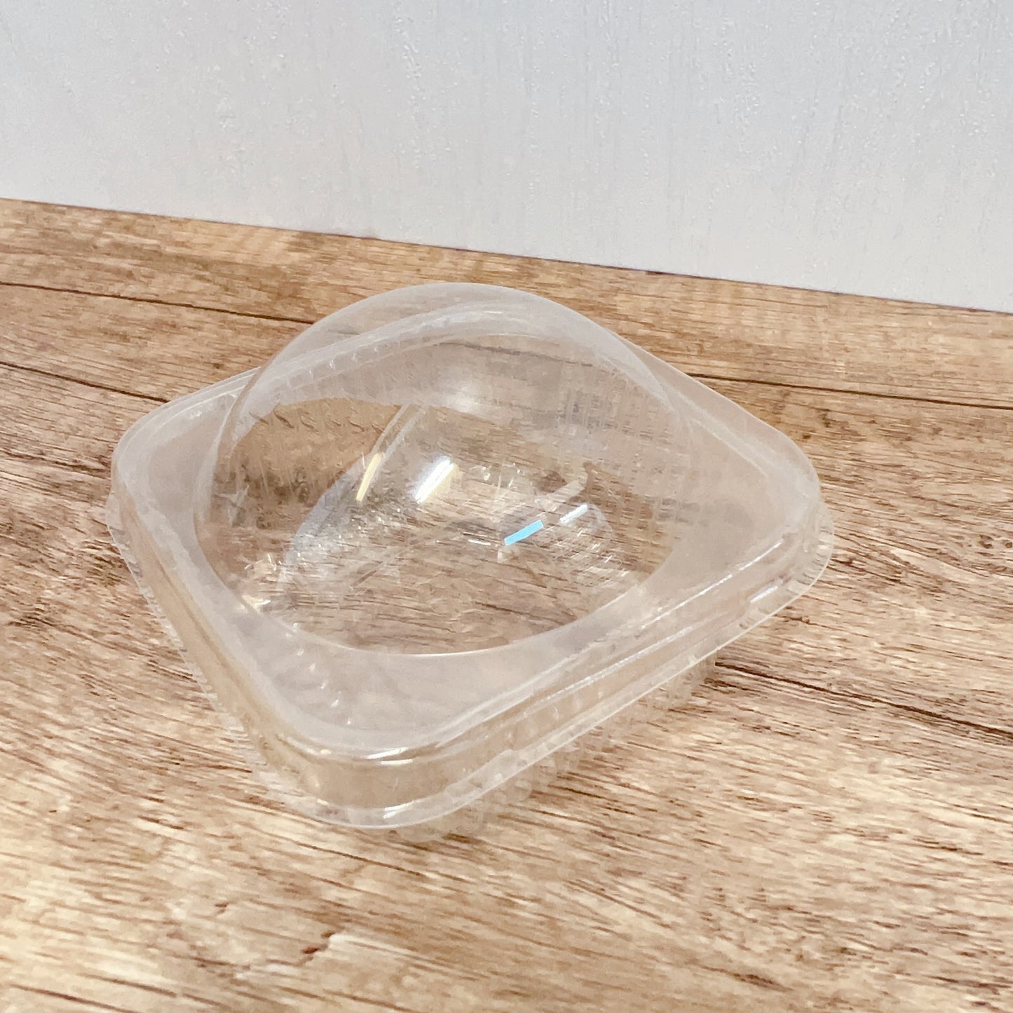 半圓透明膠托連蓋(約5.5x5cm) (可包裝蛋黃酥/大福等) - 23-25個 Plastic Container with Lid (5.5x5cm) - 23-25 pcs