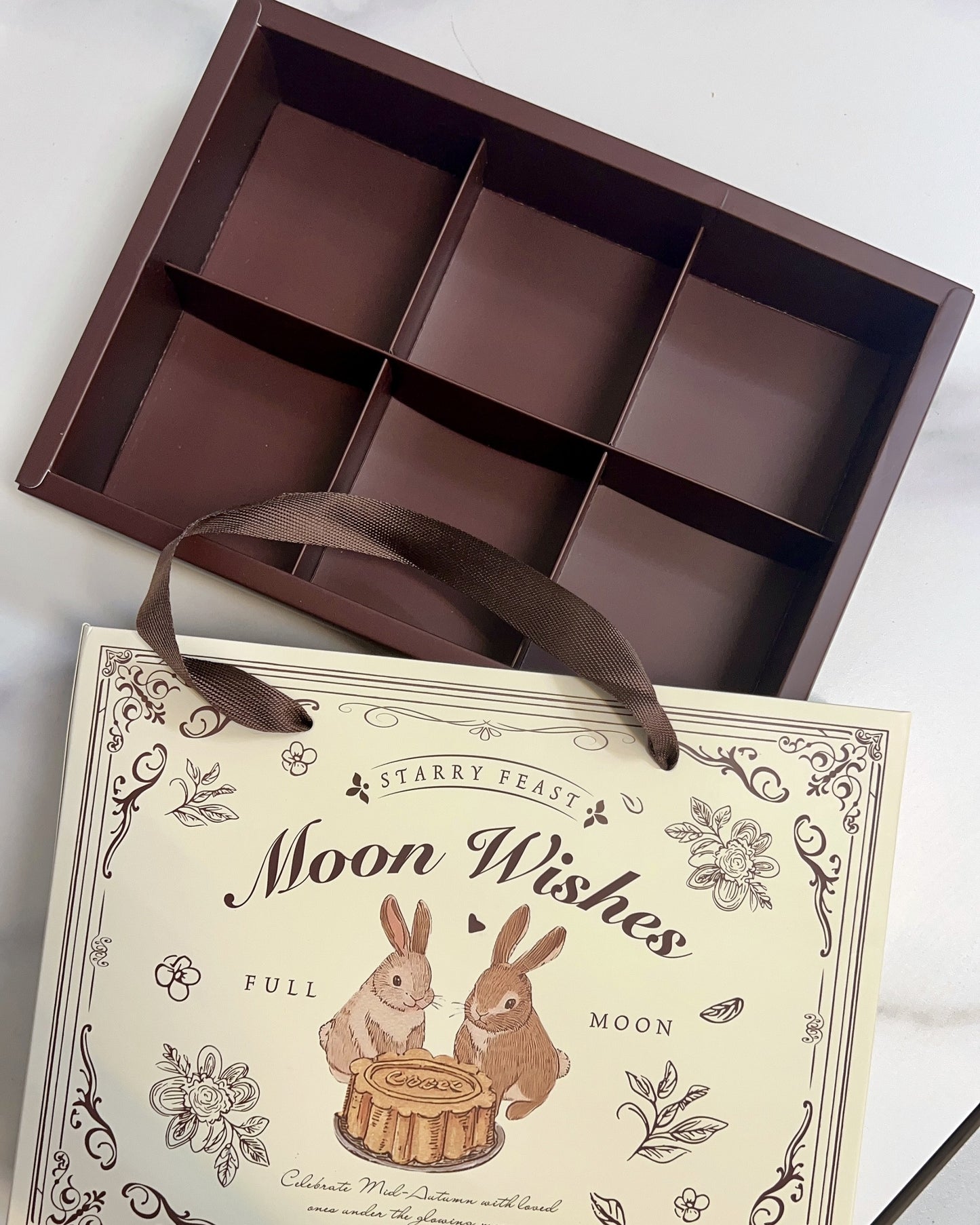 月餅包裝盒 - 白色兔子月餅 (長方 26.5x20.5x5.5cm) Mooncake Packaging Box - White rabbit mooncake (26.5x20.5x5.5cm)