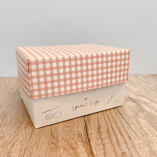 包裝盒 - 手繪粉紅/綠色格子 (10x15x9cm) Packaging Box - Pink/Green Grids with Drawing [不設送貨 可到門市購買]