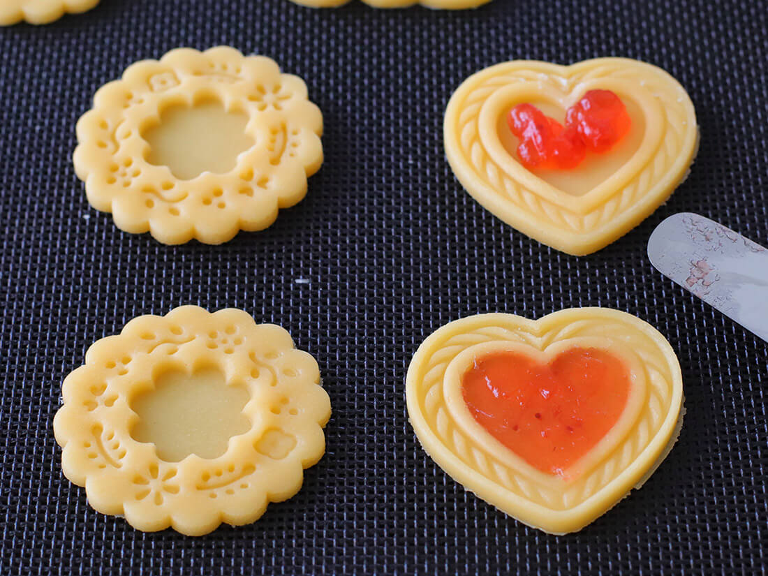 日本直送COTTA 卡通按壓式曲奇模具套裝 (心心/花4件) COTTA Cookie Mold (Heart and Flower)